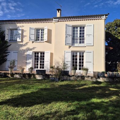 Maison 10 pièces 308000 €