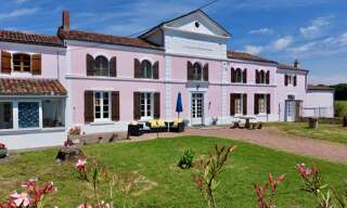 Maison 9 Pièces 320 m² à vendre à Saint-Jean-d'Angély (17400)