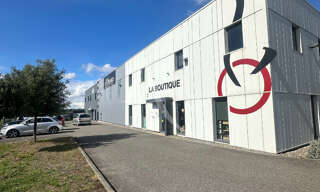 Commerce  715 m² à louer à L'Isle-Jourdain (32600)