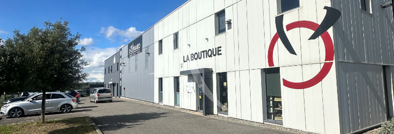 Commerce  715 m² à louer à L'Isle-Jourdain (32600)