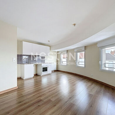 Appartement 3 pièces 234600 €