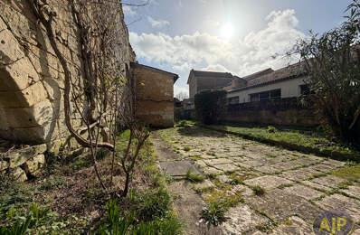Centre-ville de Pons - Immeuble de caractère — photo du bien