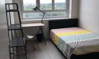 Appartement 6 Pièces 101 m² à louer à Bron (69500)