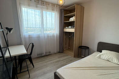 Appartement 7 pièces 490 €