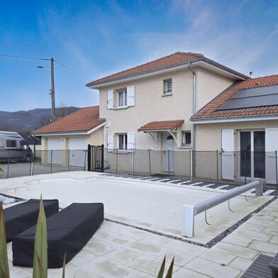 Maison 5 pièces 340000 €