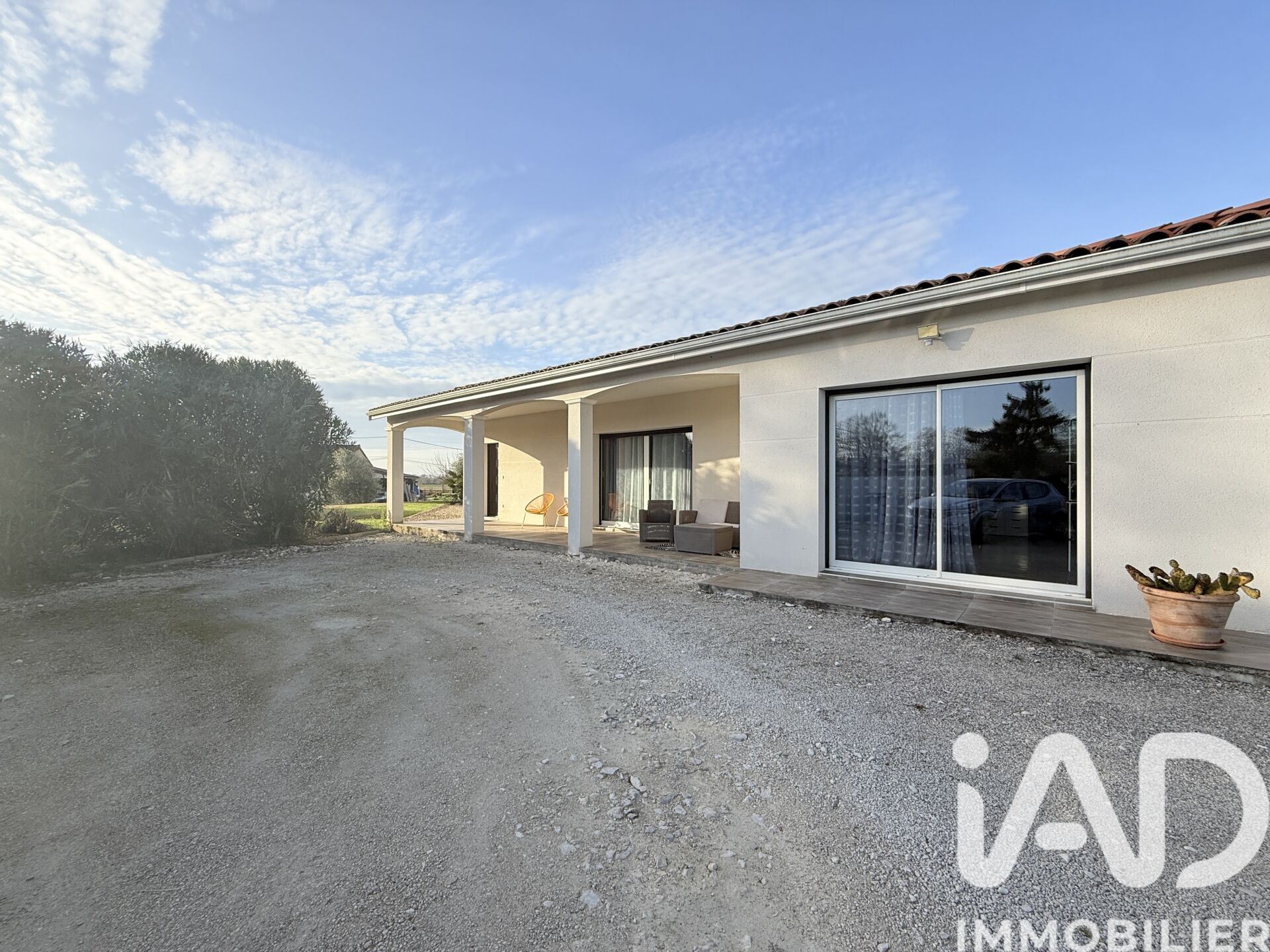 Vente Maison/villa 4 pièces - Photo 2