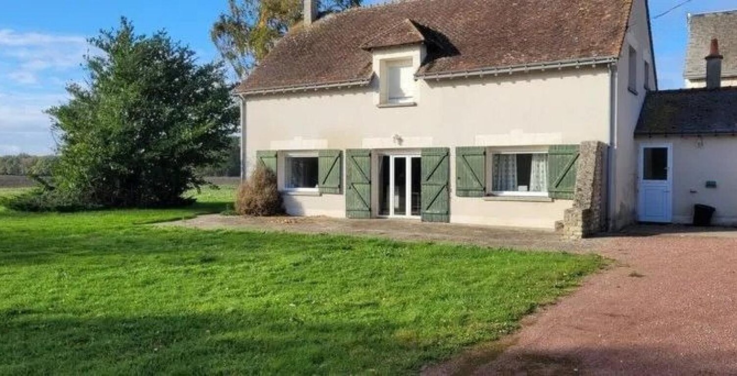 À vendre  Ensemble immobilier avec dépendances sur environ 1,5 hectare  Le Liège (37460) — photo 1