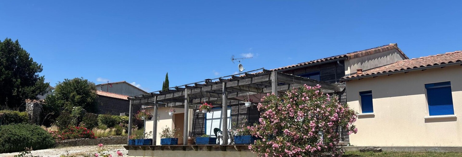 Maison 5 Pièces 155 m² à vendre à Champdeniers (79220)