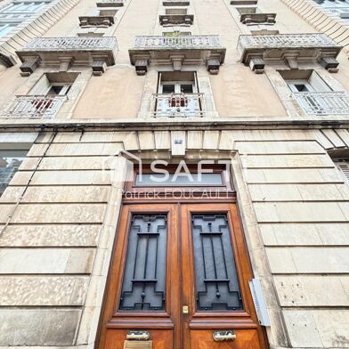 Appartement 6 pièces 449000 €