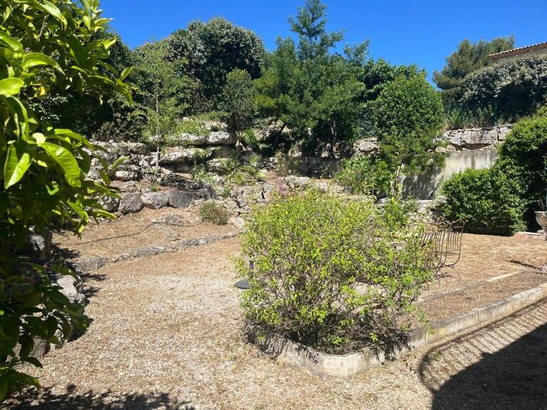 La Cadière, Maison T5 de 134 m² implantée sur 1016 m² de terrain. — photo 1