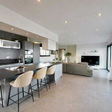 Appartement 3 pièces 310000 €