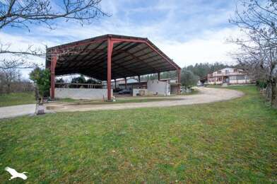 Maison 10 pièces 218000 €