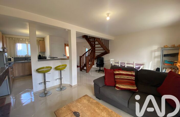 Vente Maison/villa 4 pièces — photo 3