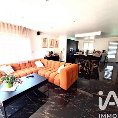 Maison 5 pièces 360000 €