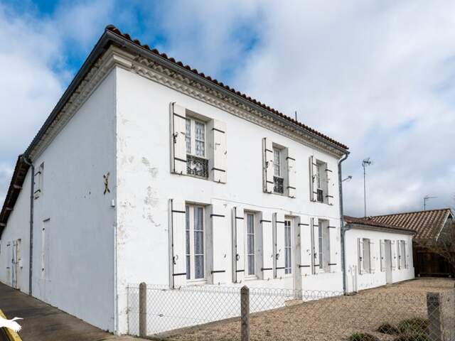 Maison de bourg de 5 pièces principales — photo du bien