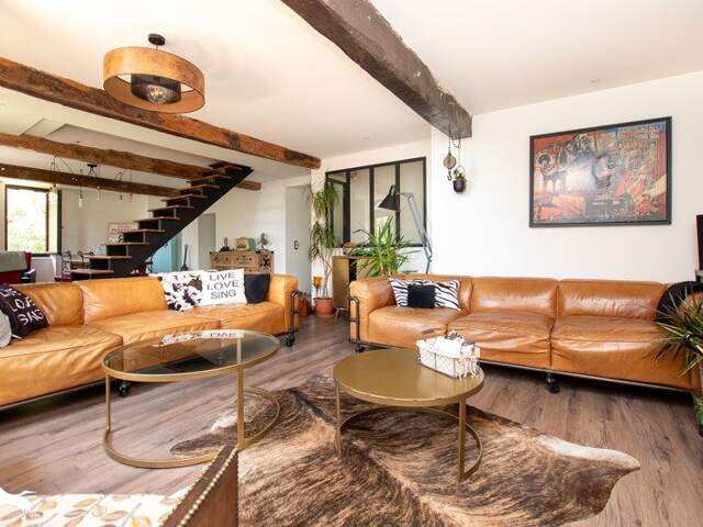 Maison de ville de 5 pièces principales — photo du bien