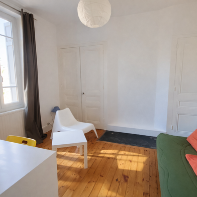 Appartement 1 pièces 445 €