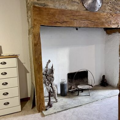 Appartement 4 pièces 77420 €