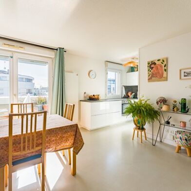 Appartement 3 pièces 254000 €