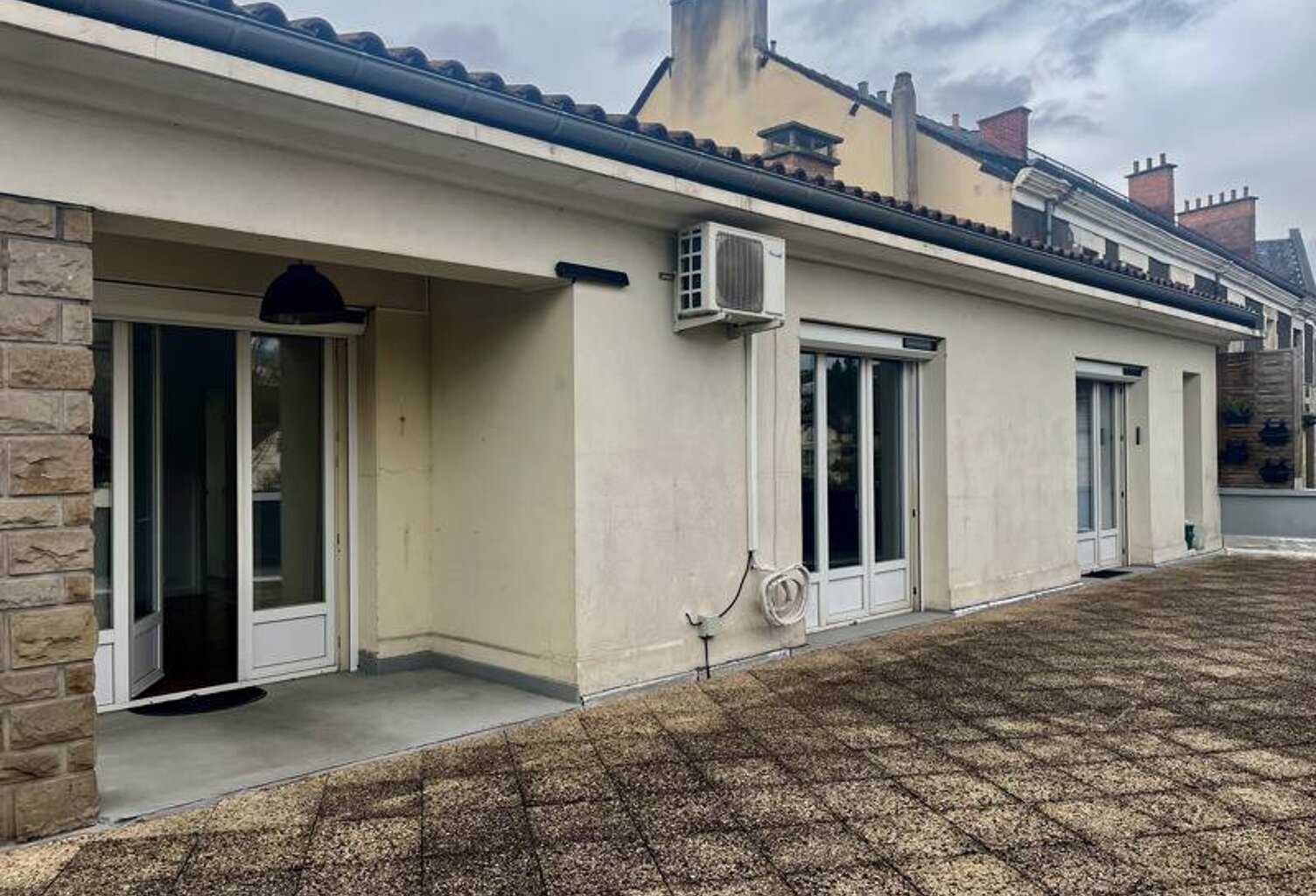 Appartement de 4 pièces principales — photo 1