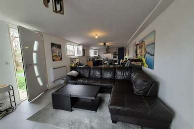 Appartement 3 pièces 210000 €