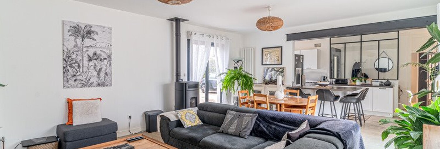 Maison 5 Pièces 121 m² à vendre à Le Taillan-Médoc (33320)