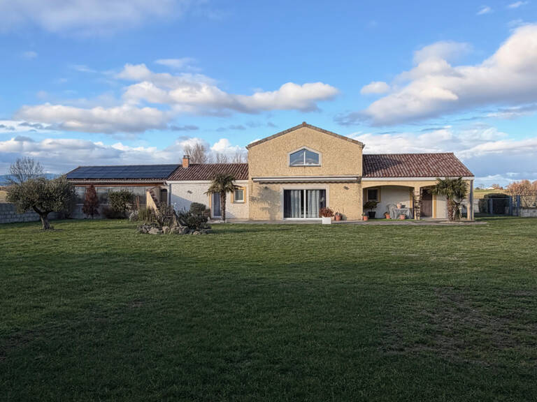 VILLA VERNOSC LIMITE DAVEZIEUX DE 180M2 SUR TERRAIN PLAT CON — photo 1