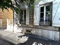 AGEN - HYPER CENTRE - MAISON BOURGEOISE AVEC COUR ET PARKING — photo 2