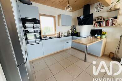 Maison 4 pièces 405000 €