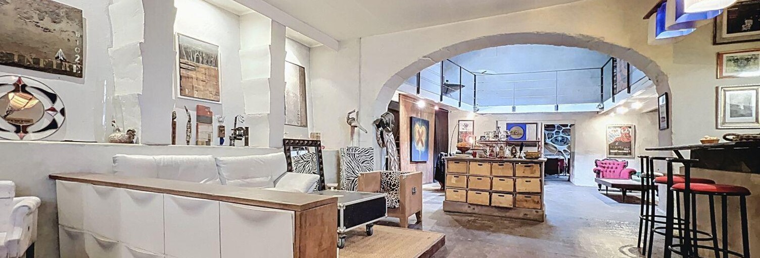 Commerce  150 m² à louer à Apt (84400)