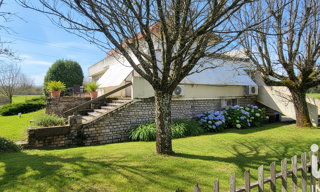 Immeuble  362 m² à vendre à Besançon (25000)