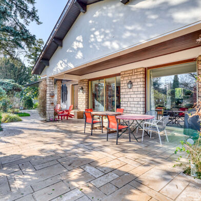 Maison 9 pièces 1450000 €