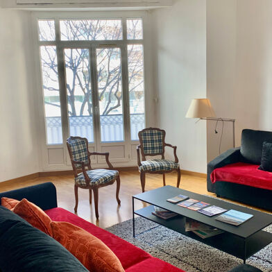 Appartement 1 pièces 220500 €