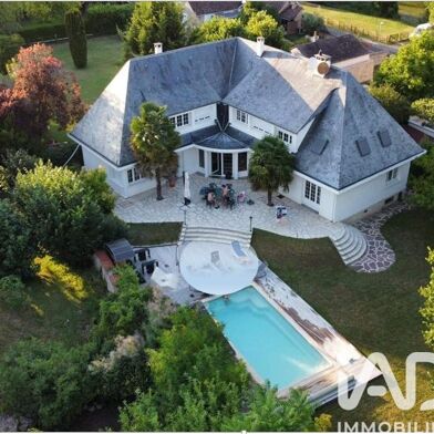 Maison 10 pièces 895000 €