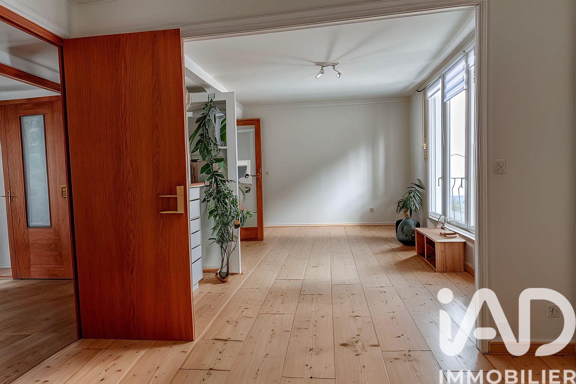 Vente Immeuble 240 m² - Photo 3