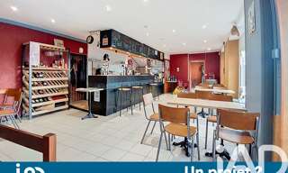 Immeuble  197 m² à vendre à Montreuil-le-Gast (35520)