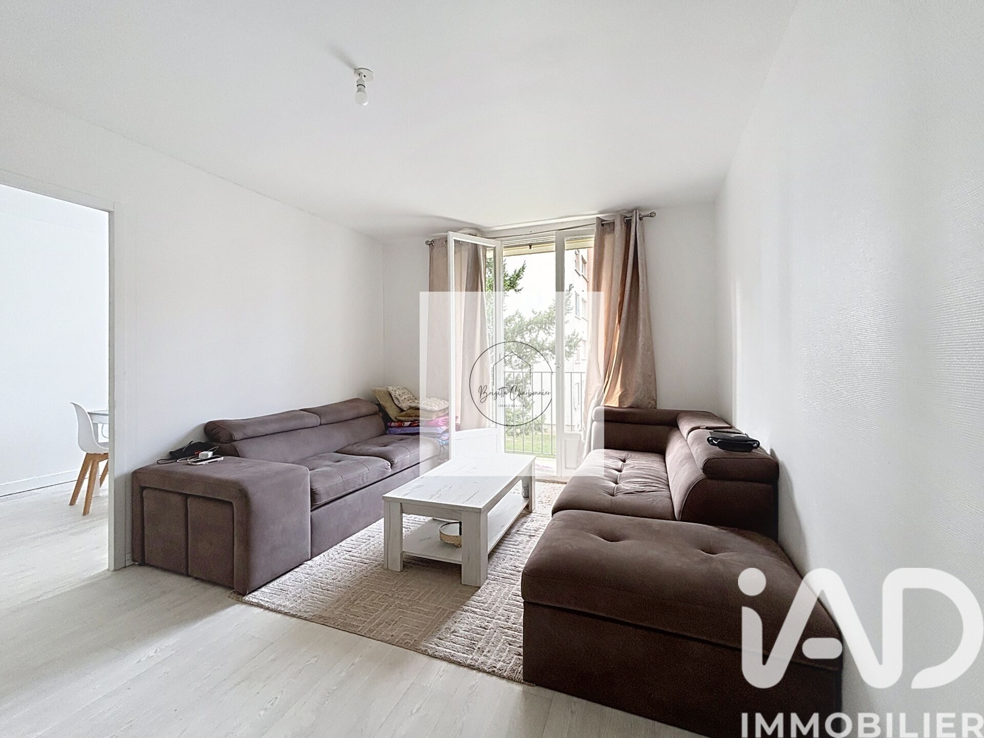 Vente Appartement 4 pièces - Photo 2