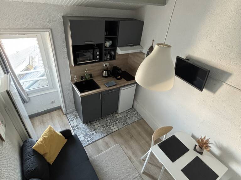 Vente Studio 1 pièce — photo 1