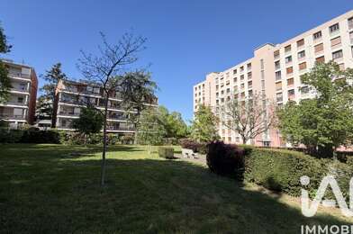 Appartement 4 pièces 230000 €