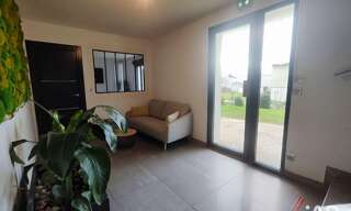 Commerce  700 m² à vendre à Saint-Martin-sur-le-Pré (51520)