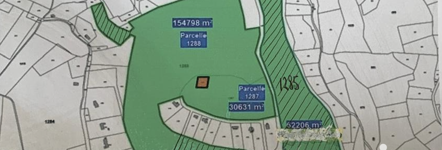 Terrain  247635 m² à vendre à Puy-l'Évêque (46700)