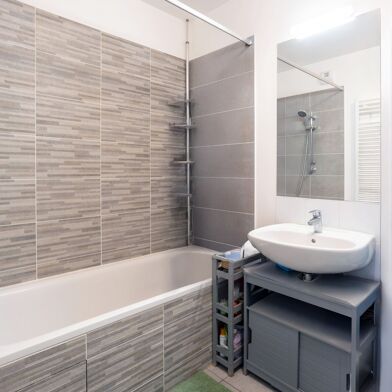 Appartement 4 pièces 239000 €