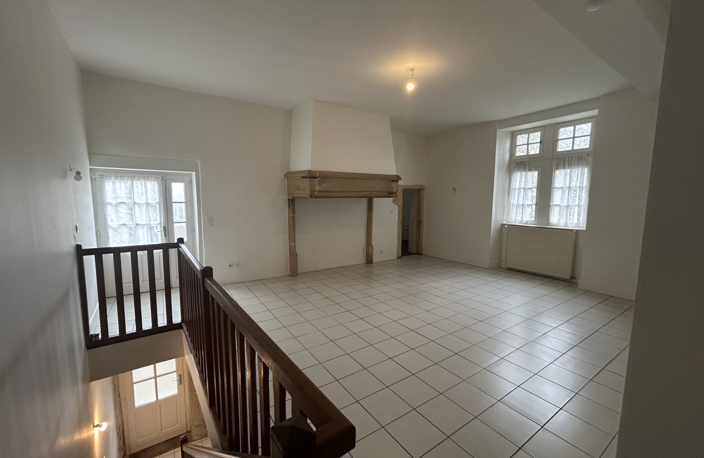 ANSE - Appartement de caractère au coeur de Anse. — photo 2