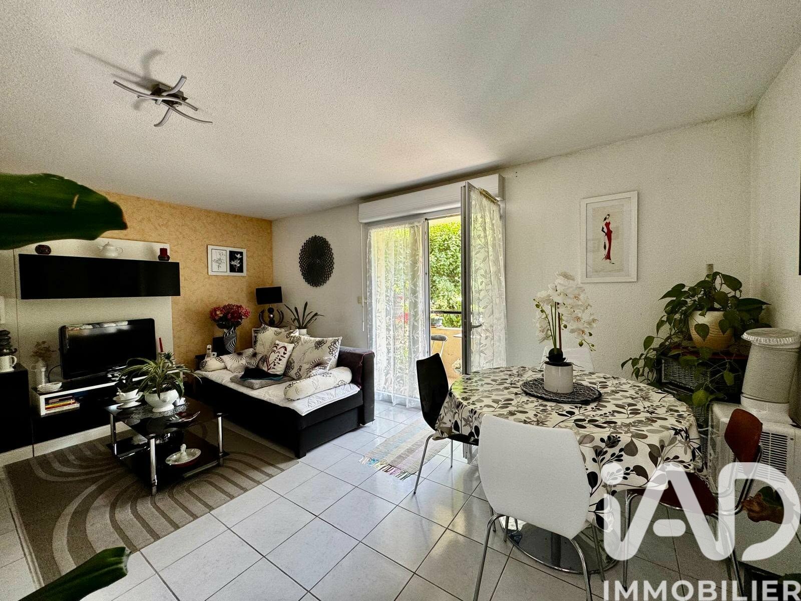 Vente Appartement 2 pièces - Photo 2