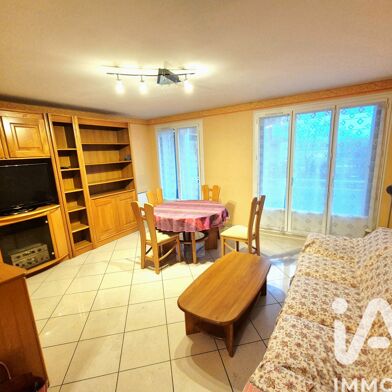 Appartement 4 pièces 225000 €