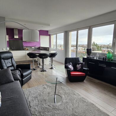 Appartement 4 pièces 265000 €