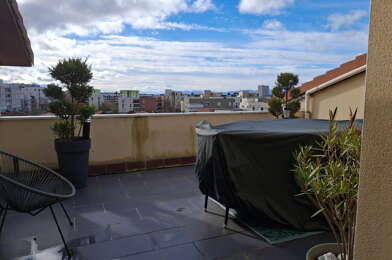 Appartement 5 pièces 1440 €