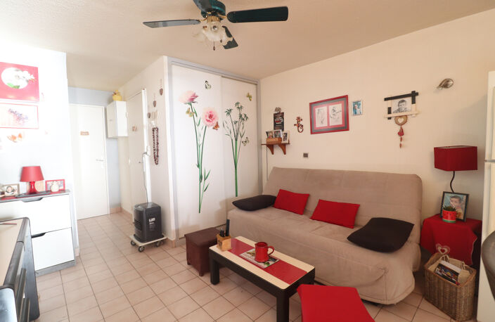 2 PIECES 40M2 + TERRASSE FACE A LA MER AVEC PARKING ET CELLI — photo 4