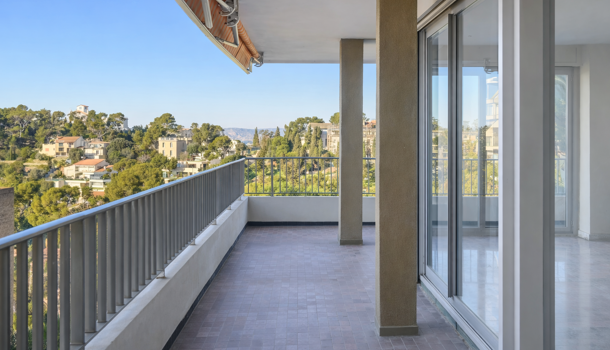 Appartement 5 pièces  à vendre Marseille 7eme 13007