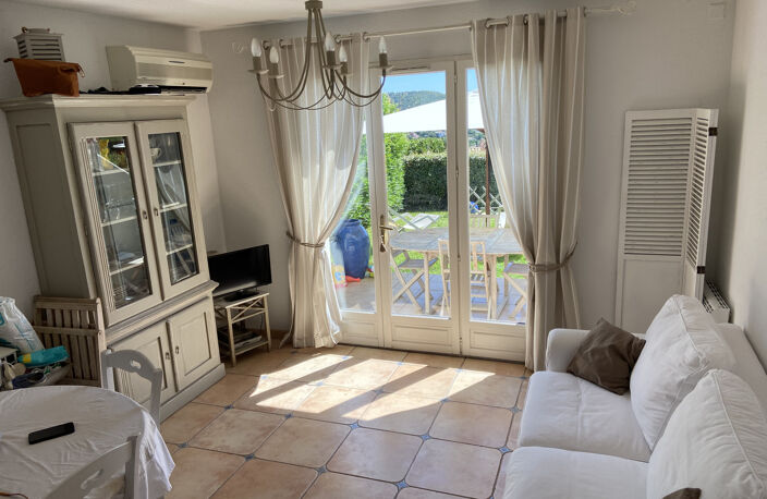mas 2 pièces aux Issambres vue mer — photo 2